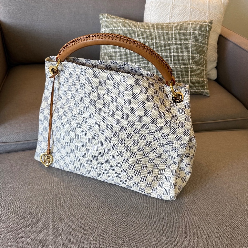 Louis Vuitton Artsy MM Damier Azur Shoulder Bag White Tote Handbag Purse Hobo LV